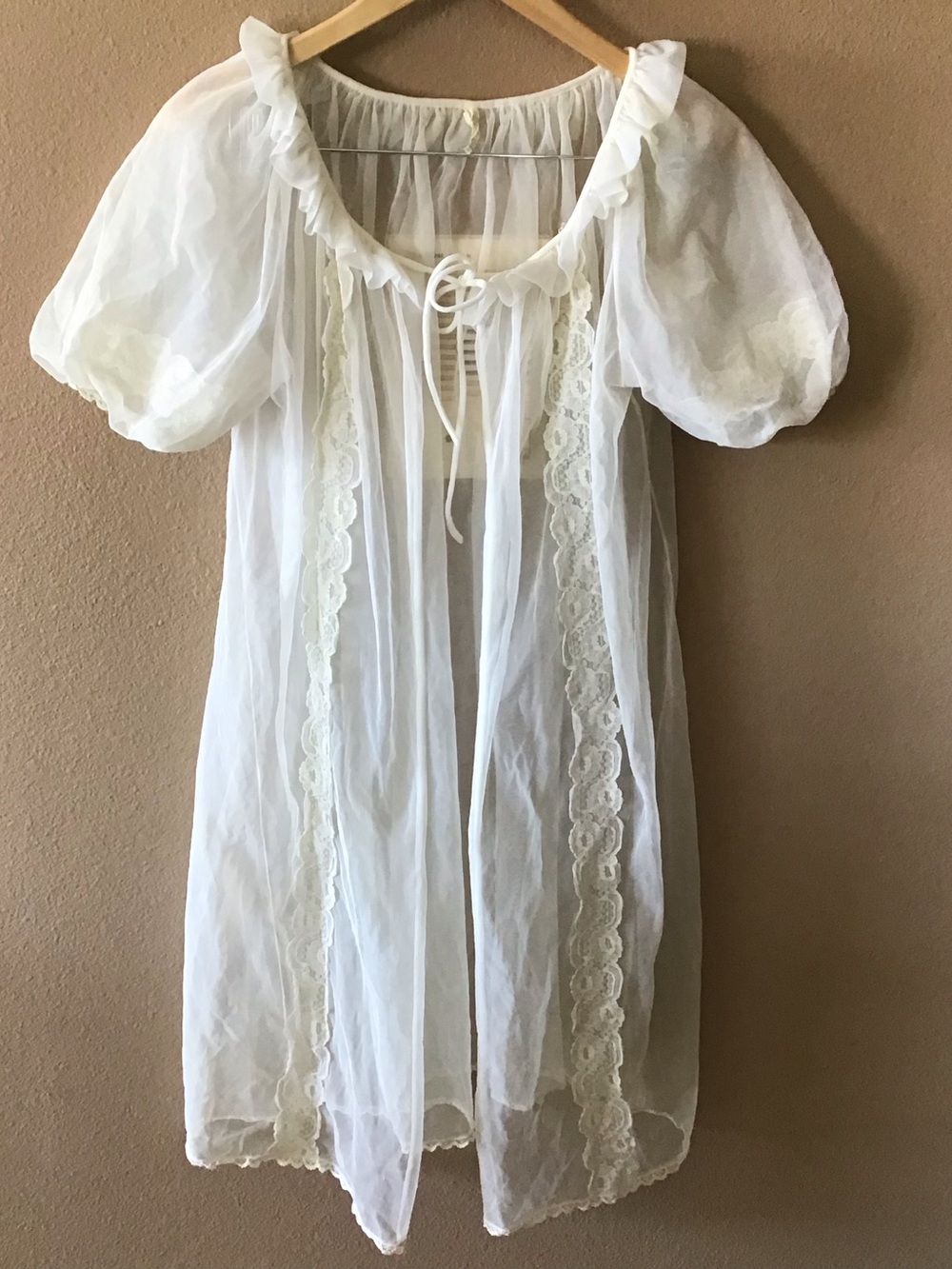 Vintage 1960s Nylon Sheer Robe with Lace Trim (S)
